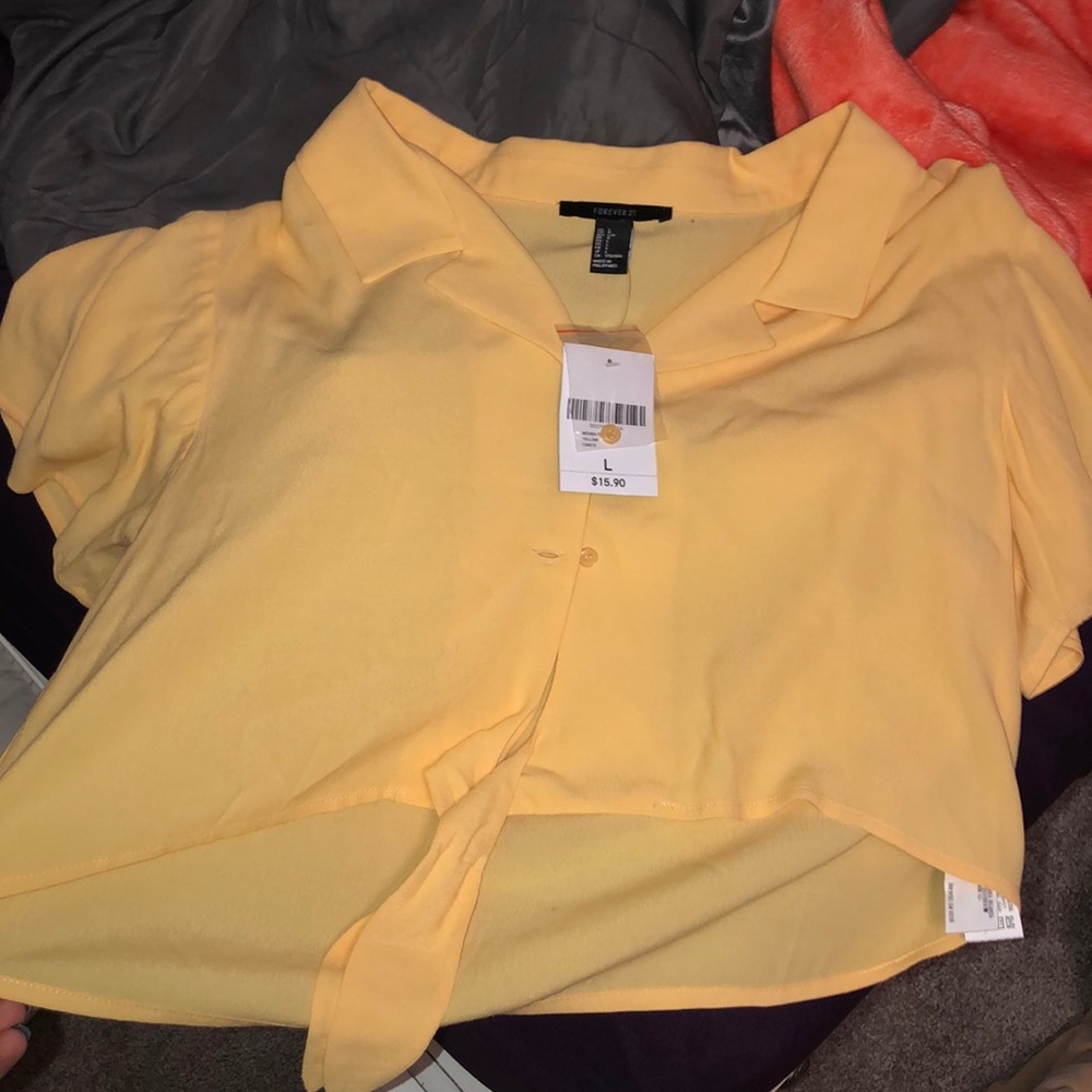 Light Yellow Button Up Cropped Shirt